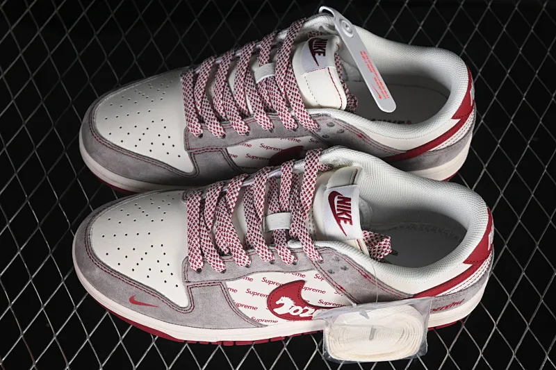 All categories Nk SB Dunk Series Nk SB Dunk Low High-end customized low-top sneakers Nike SB Dunk Low Limited to the Year of the Horse High-end customized low-top casual sneakers JP2026-109